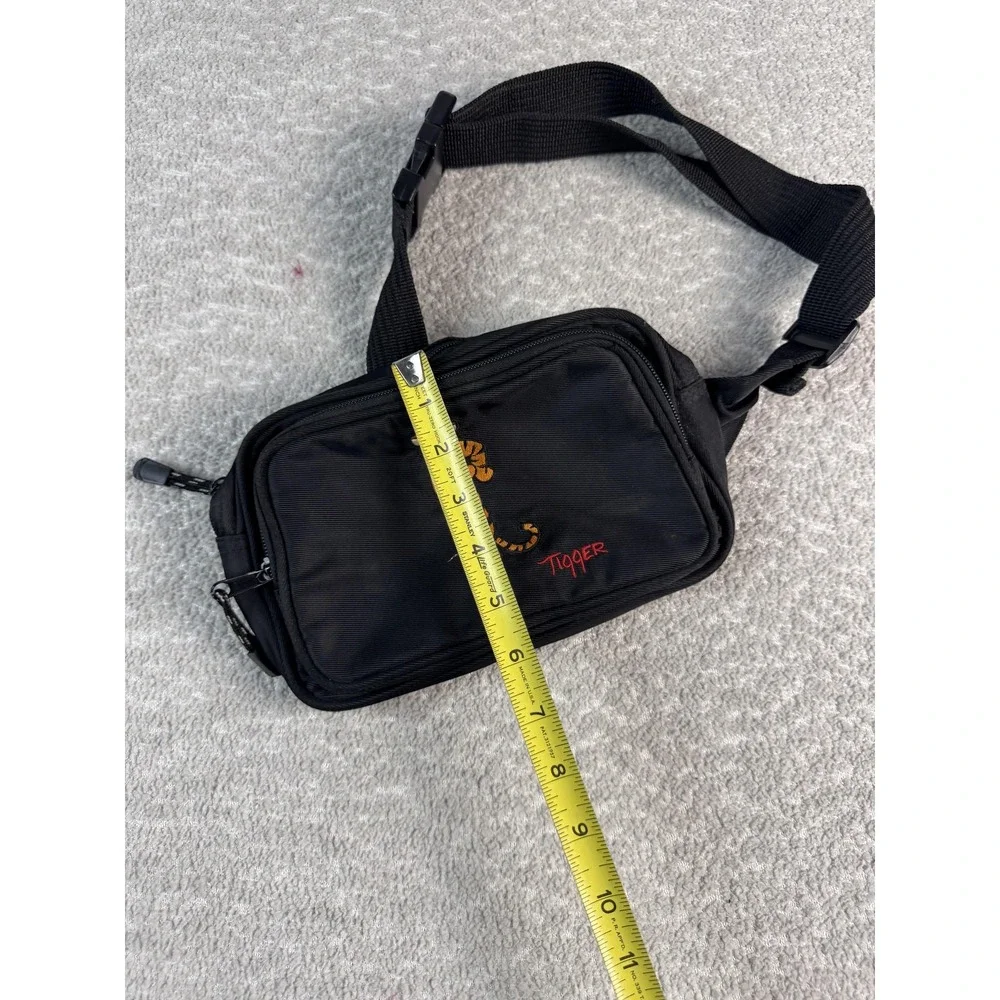 Disney World‎ Tigger Black Fanny Pack Waist Bag Winnie the Pooh Adjustable Strap